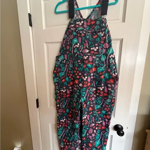 Duluth Trading Co Black and Teal Patterned Jumpsuit - Picture 4 of 6
